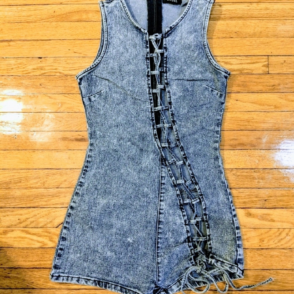 Denim Lace Up Cut Out Romper - Picture 4 of 4